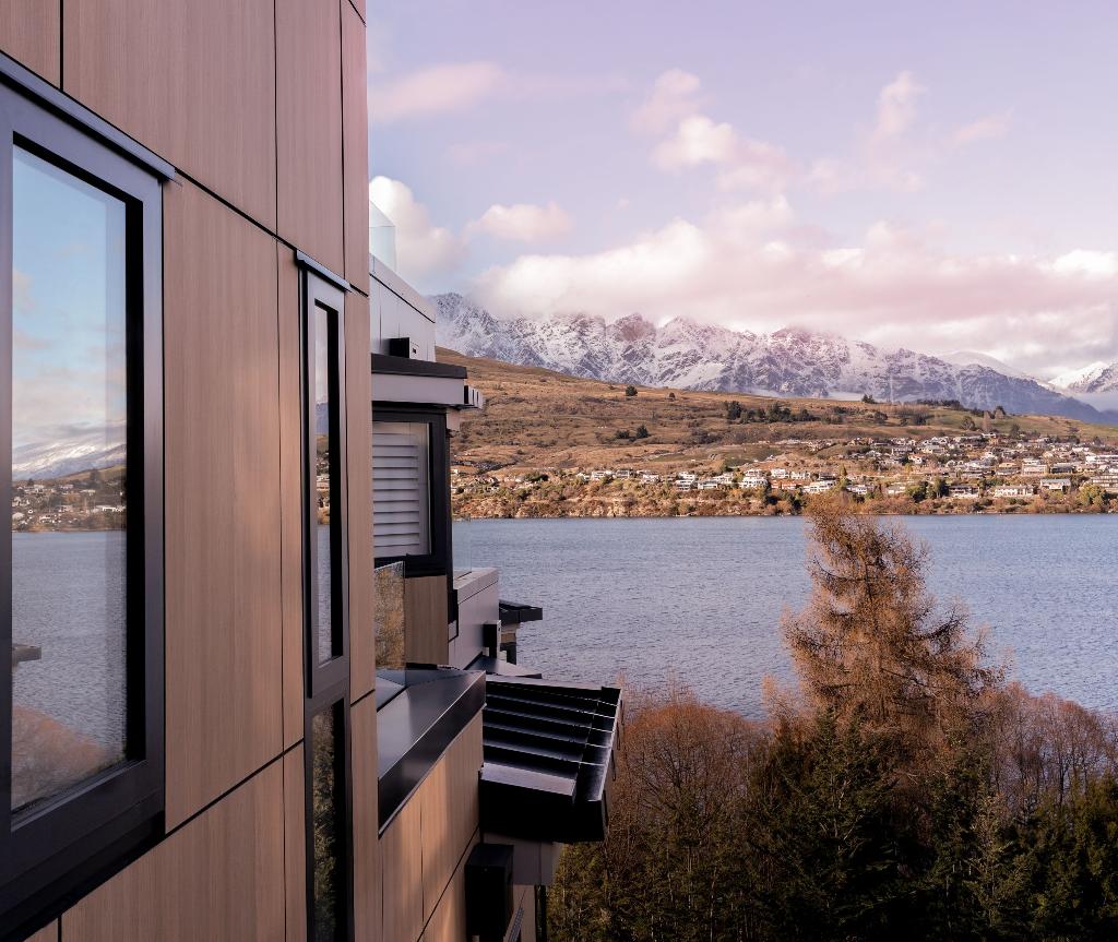 Avani Queenstown Hotel
