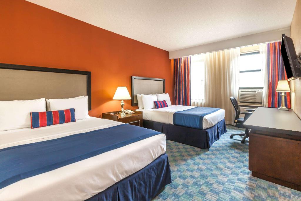 Hotel Ramada by Wyndham Jersey City, USA, Jersey City. Großes 1