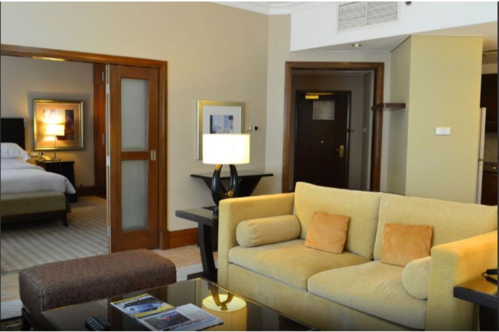 hotel-thumb