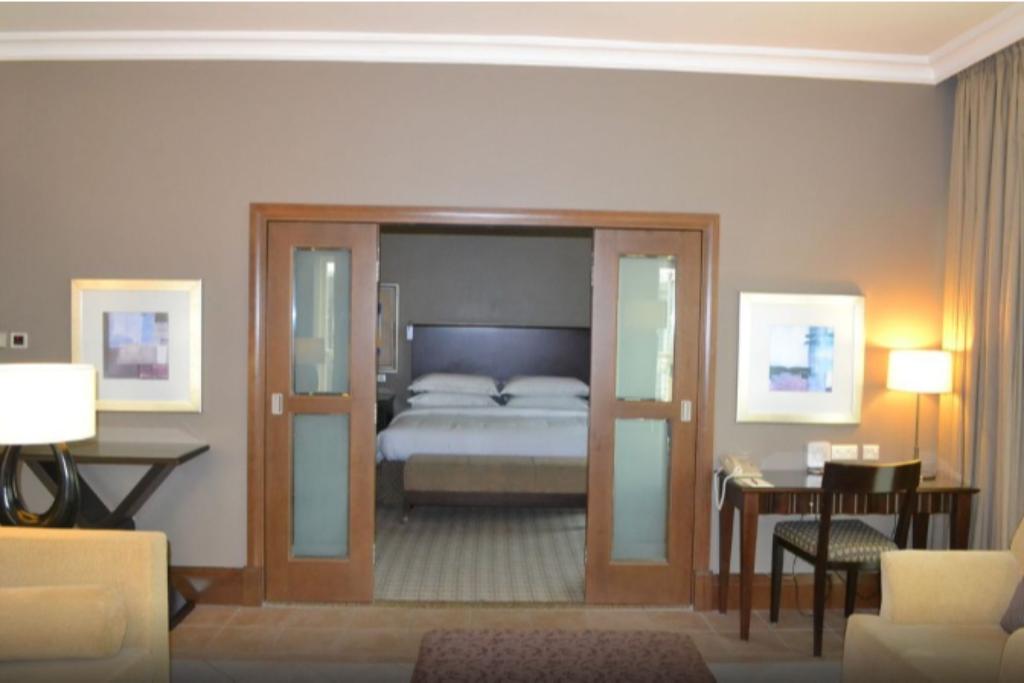 hotel-thumb
