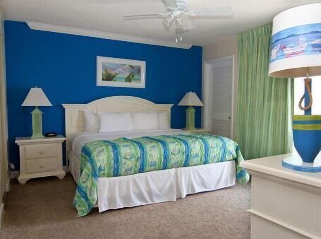 Landmark Holiday Beach