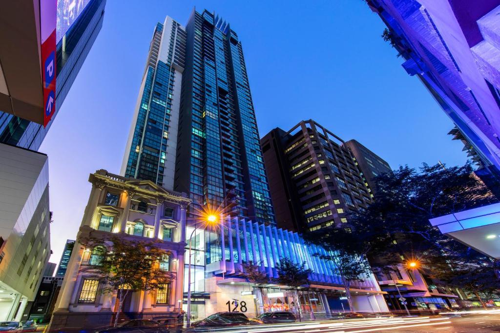 Oaks Brisbane on Charlotte Suites photo 19