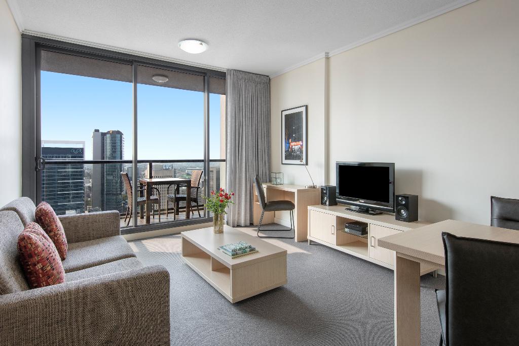 Oaks Brisbane on Charlotte Suites photo 35