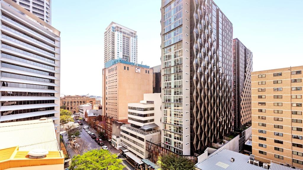 Oaks Brisbane Festival Suites photo 49