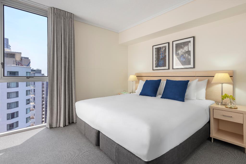 Oaks Brisbane Festival Suites photo 10