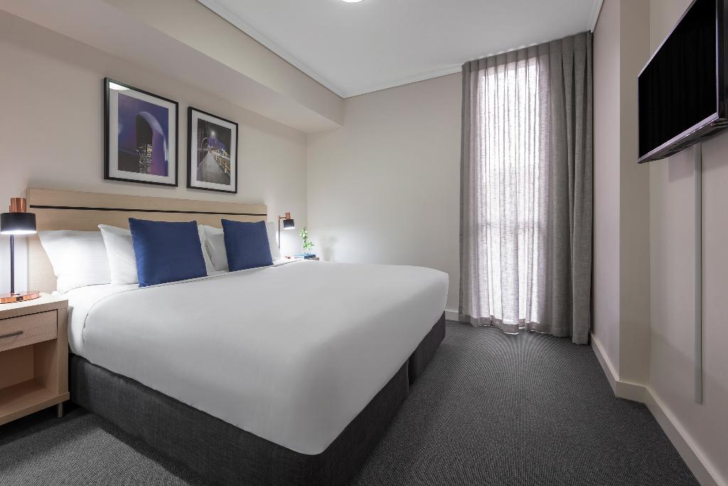 Oaks Brisbane Festival Suites photo 38