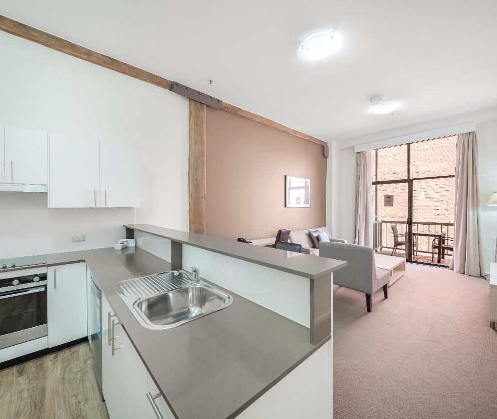 Oaks Sydney Goldsbrough Suites photo 47