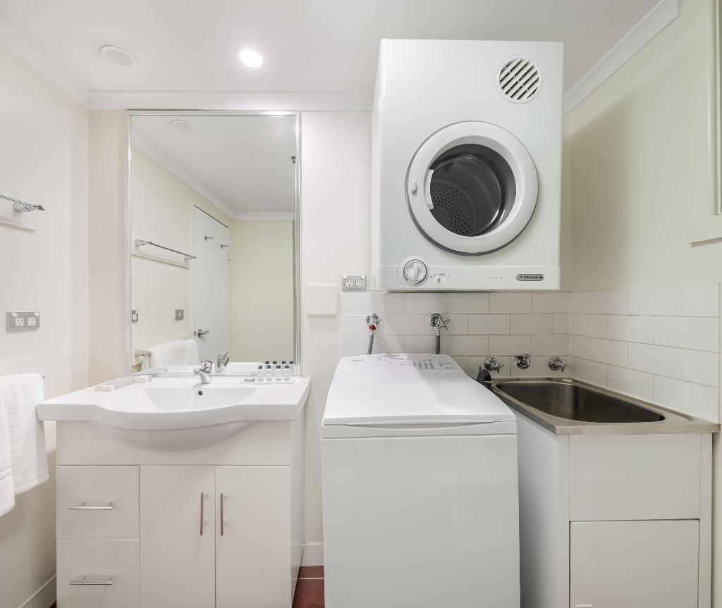 Oaks Sydney Goldsbrough Suites photo 21