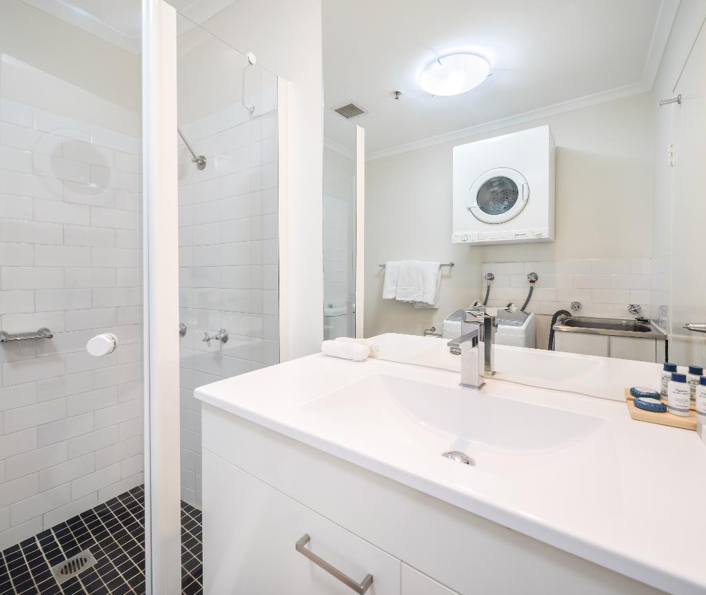 Oaks Sydney Goldsbrough Suites photo 66
