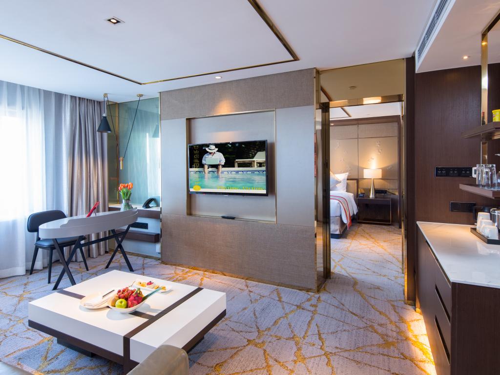 Golden Tulip Shanghai Rainbow