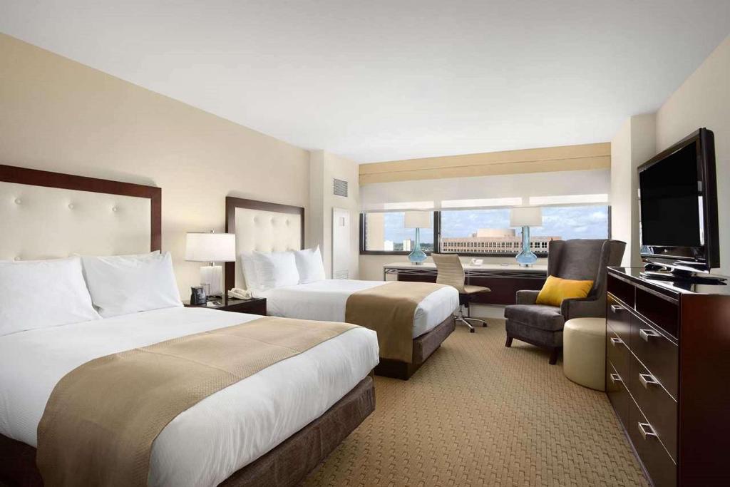 hotel-thumb