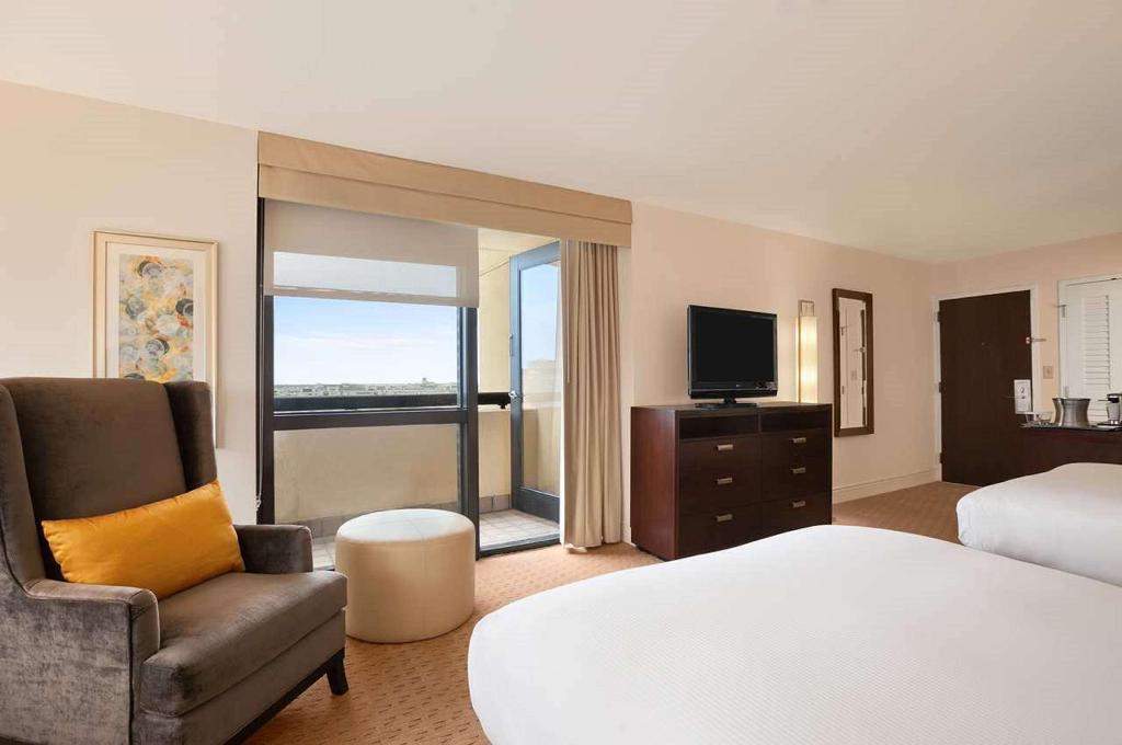 hotel-thumb