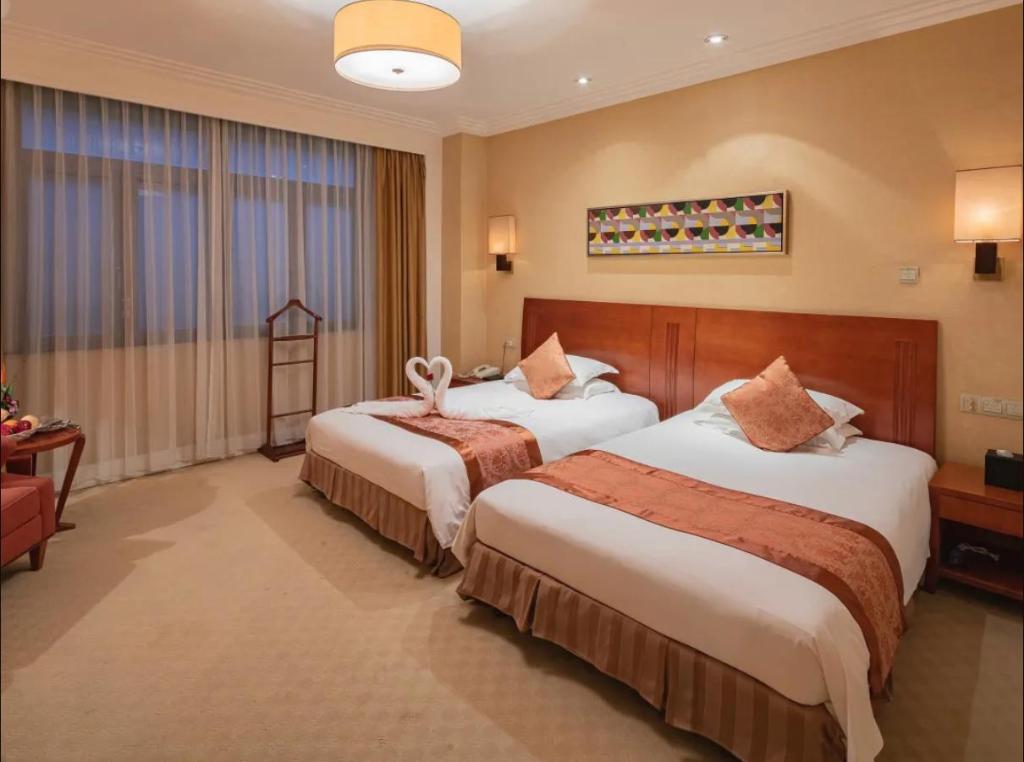 Broadway Mansions Hotel - Bund