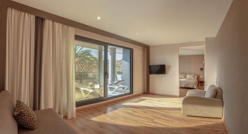 Hotel Rh Don Carlos & Spa photo 101