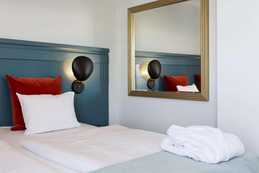 hotel-thumb