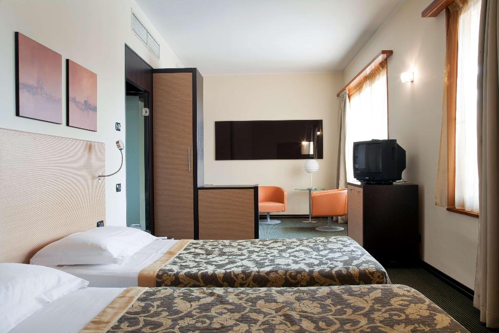 Hotel NH Milano 2 Residence, Italien, Segrate. Großes 2