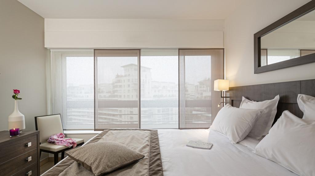 Hotel Residhome Courbevoie la défense, Frankreich, Courbevoie. Großes 13