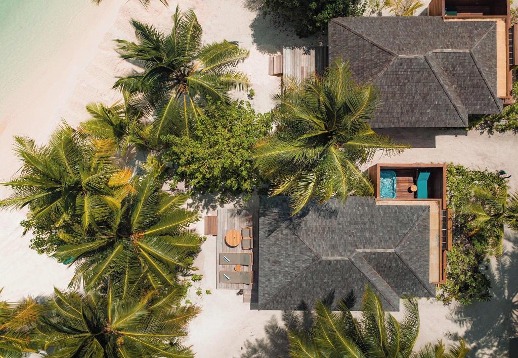 Veligandu Island Resort & Spa