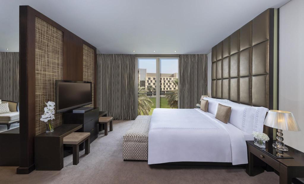 Mandarin Oriental Al Faisaliah, Riyadh