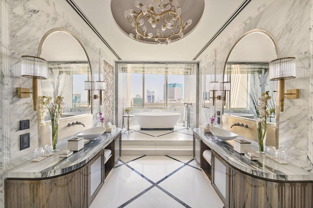 Mandarin Oriental Al Faisaliah, Riyadh