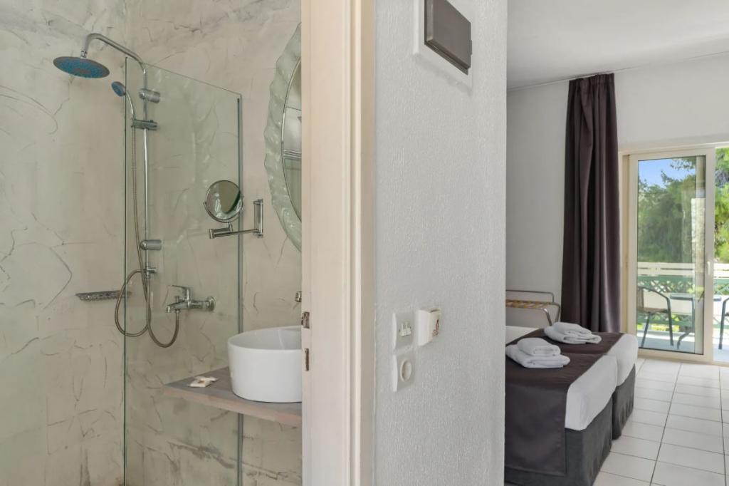 Palmariva Beach Hotel photo 30