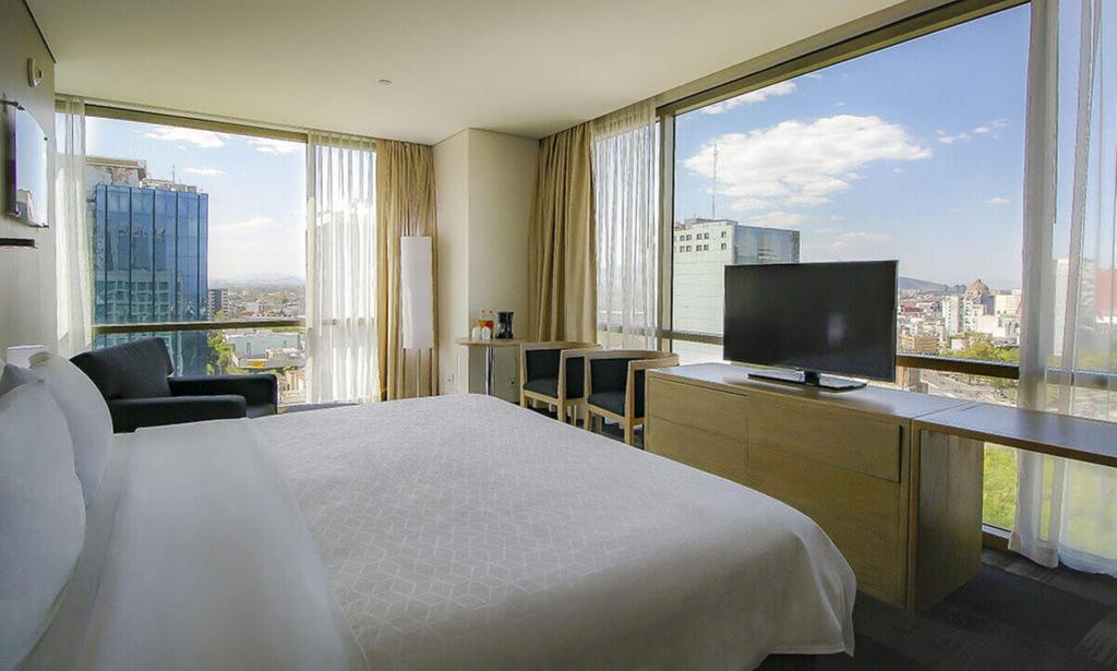 Holiday Inn Express Mexico-Paseo De La Reforma