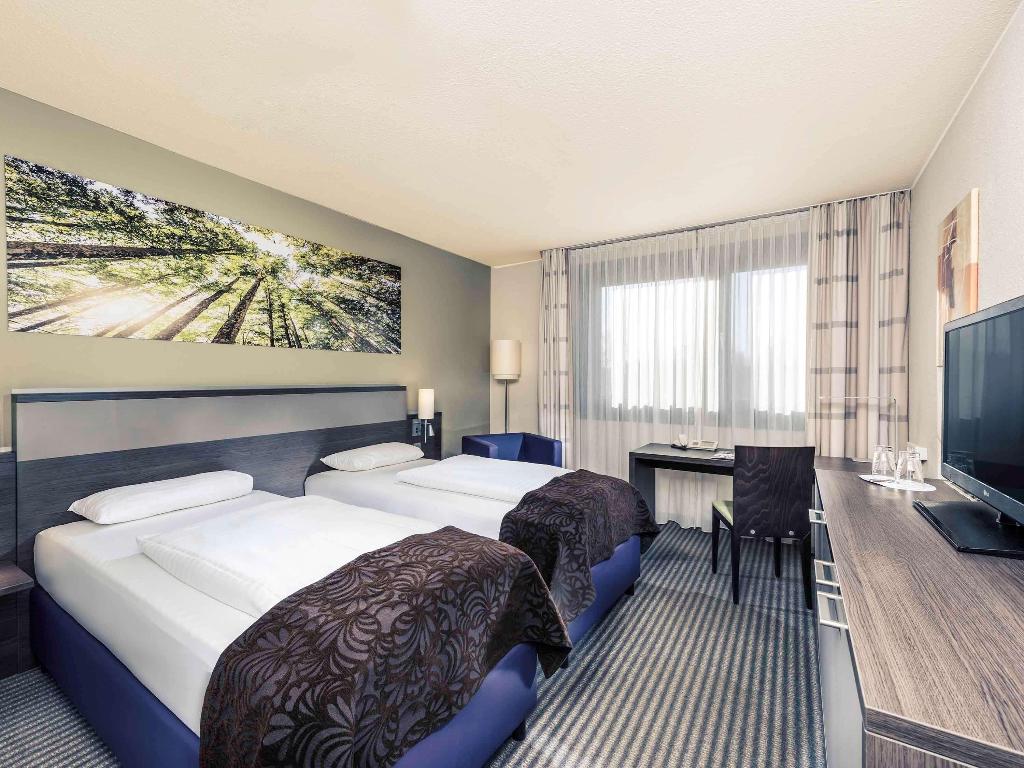 hotel-thumb