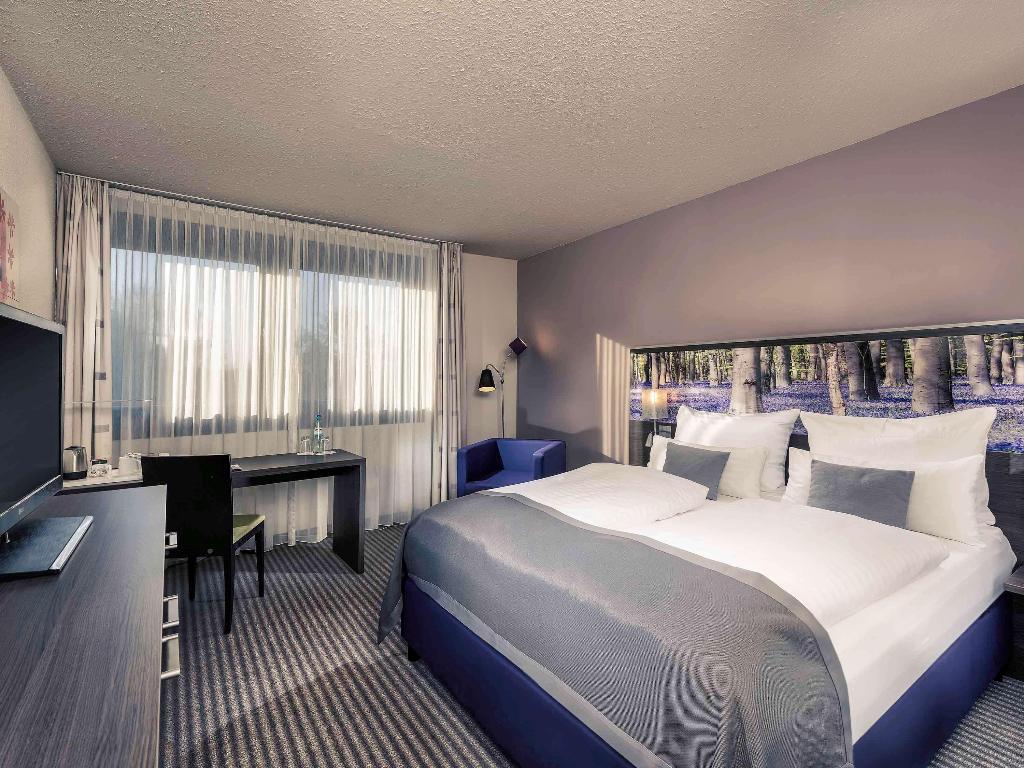 hotel-thumb