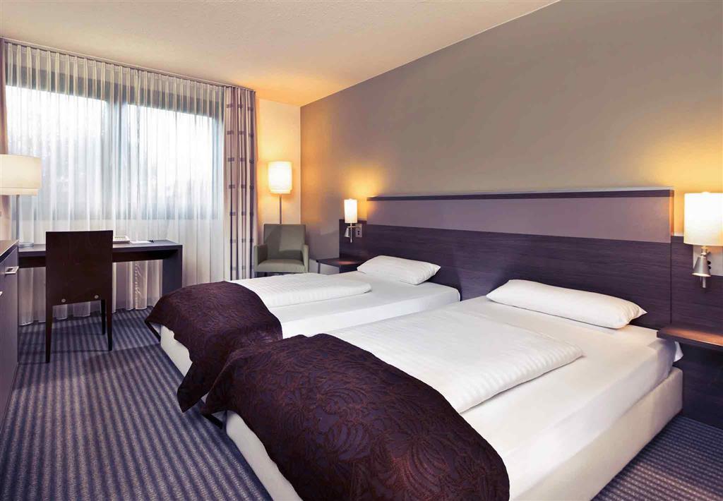 hotel-thumb