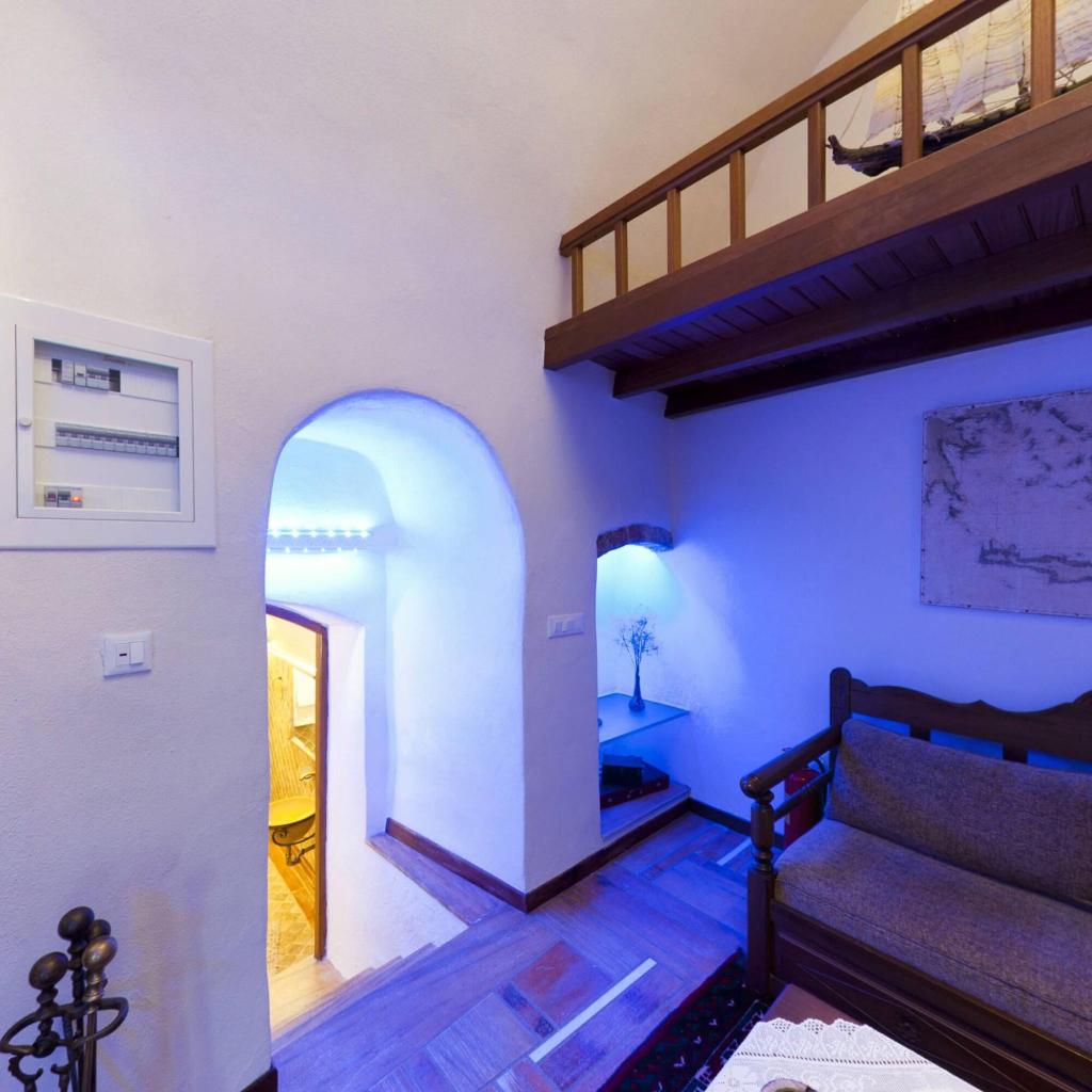 Ardamis Traditional 