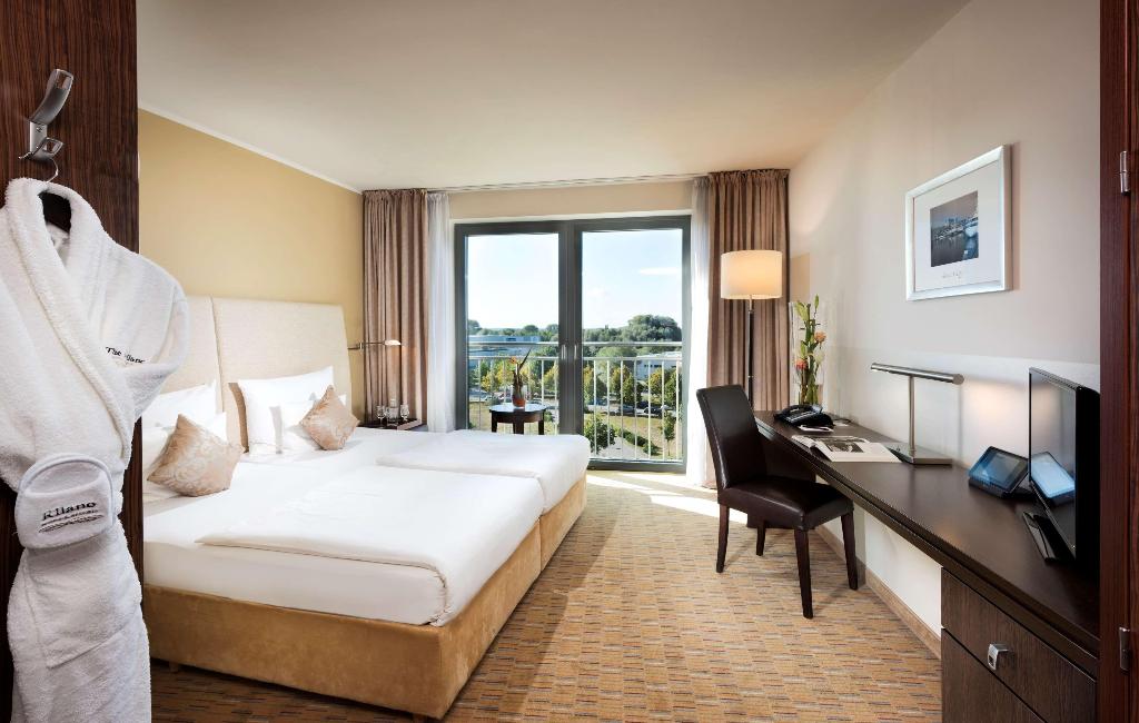 elaya hotel hamburg finkenwerder
