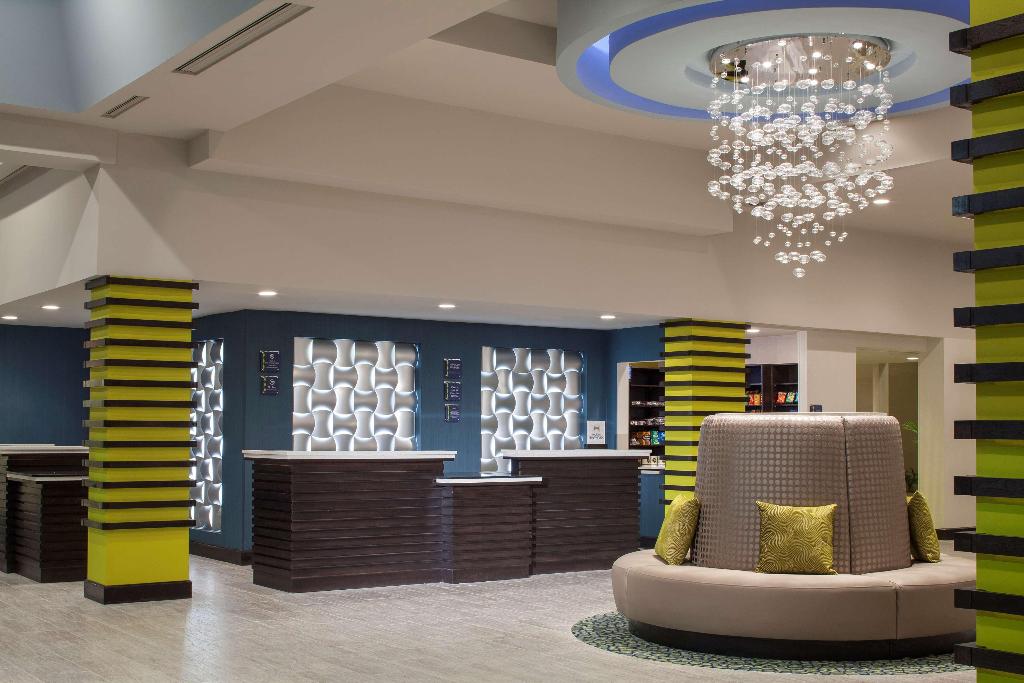 Doubletree By Hilton Hotel Jacksonville Airport