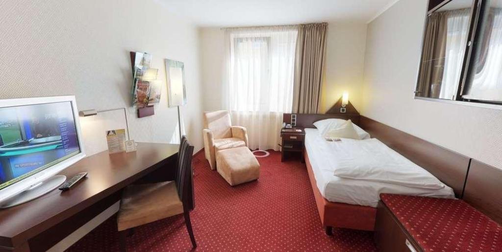 hotel-thumb