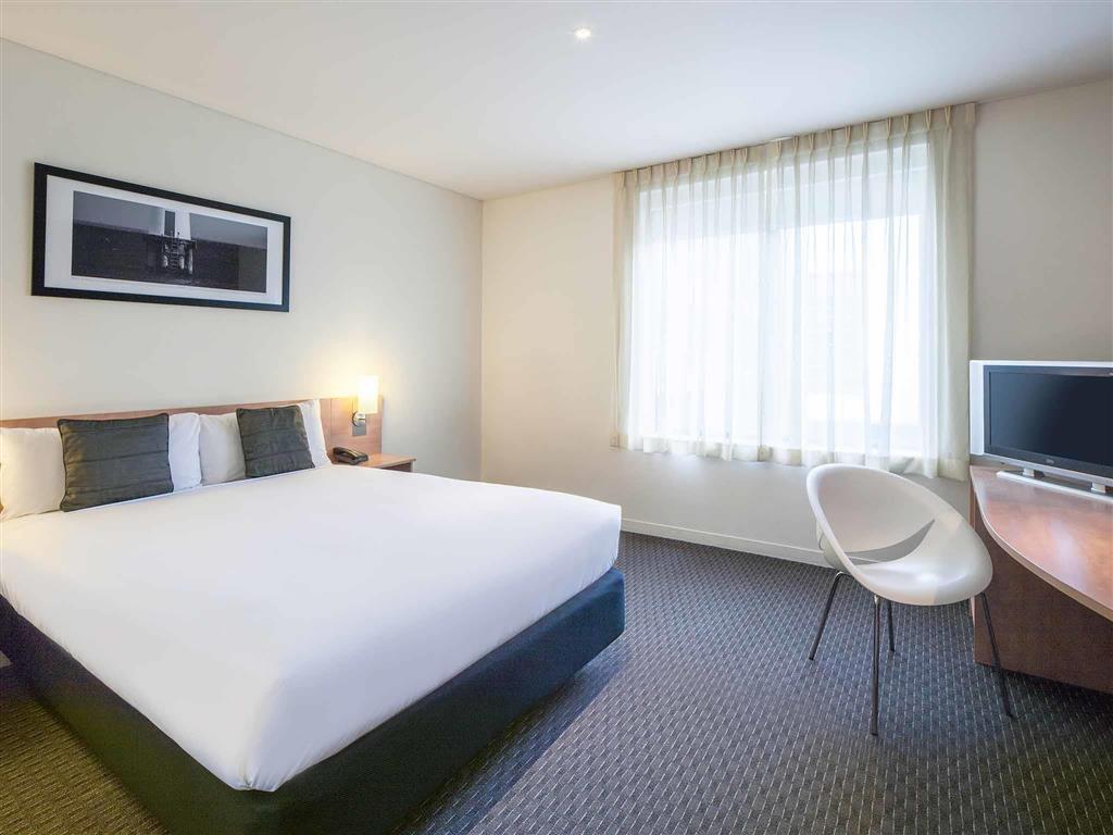ibis Melbourne Hotel and Apartments