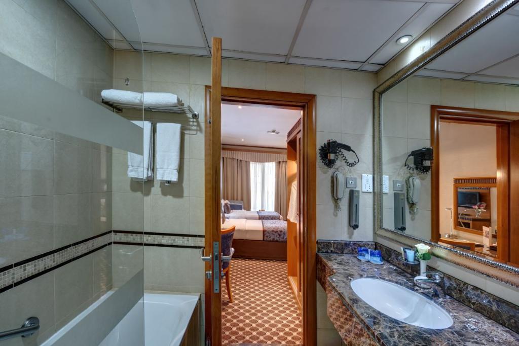 hotel-thumb