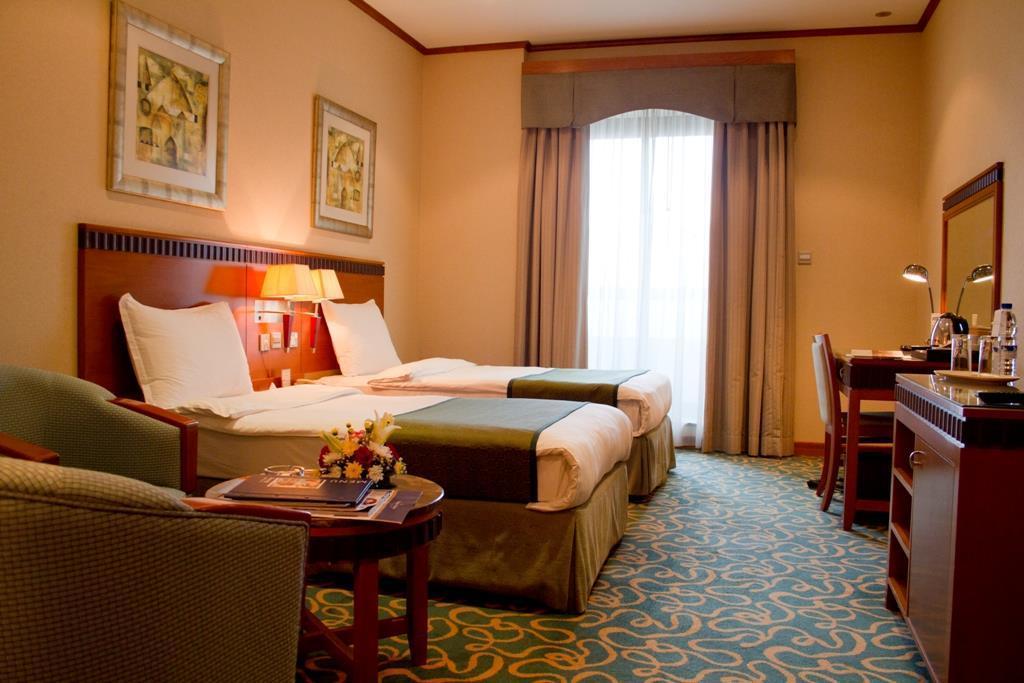 hotel-thumb