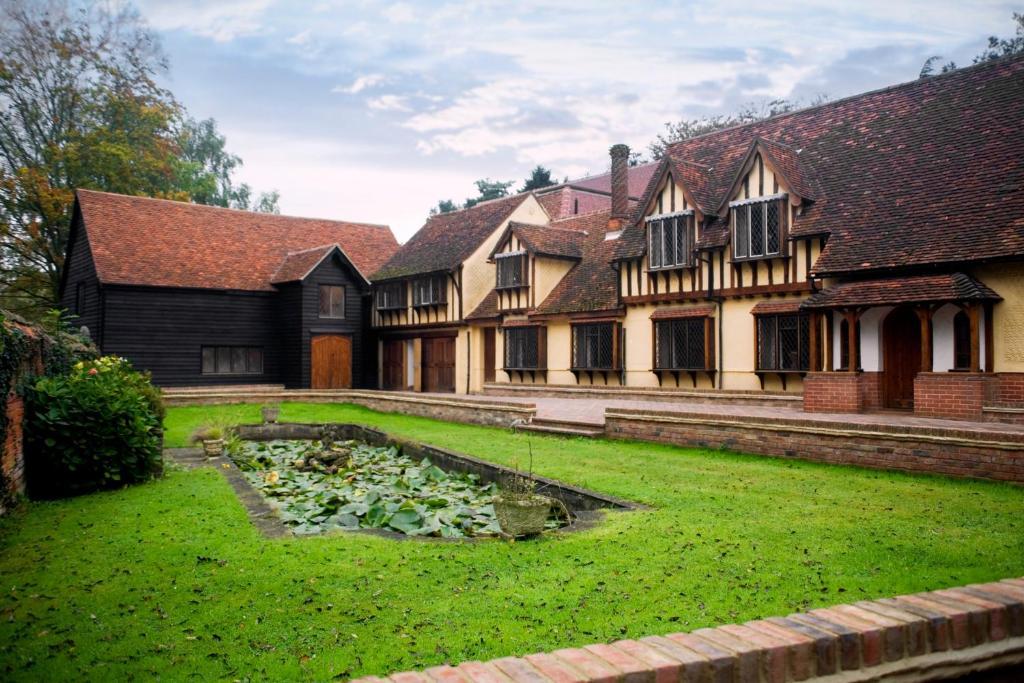 Great Hallingbury Manor, BW Signature Collec - General view