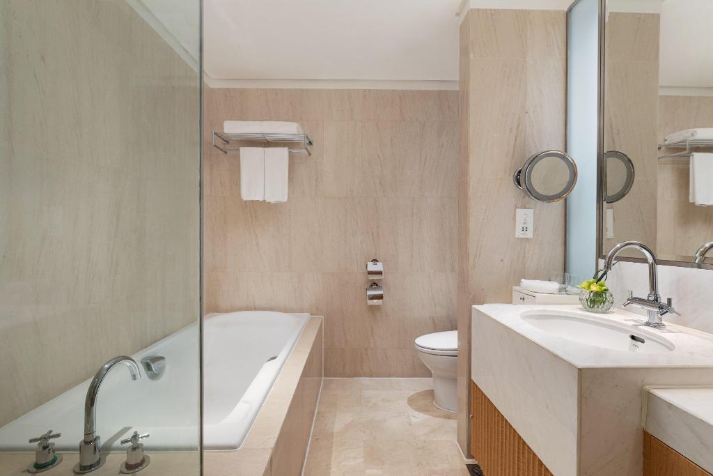 Crowne Plaza Shenzhen Futian
