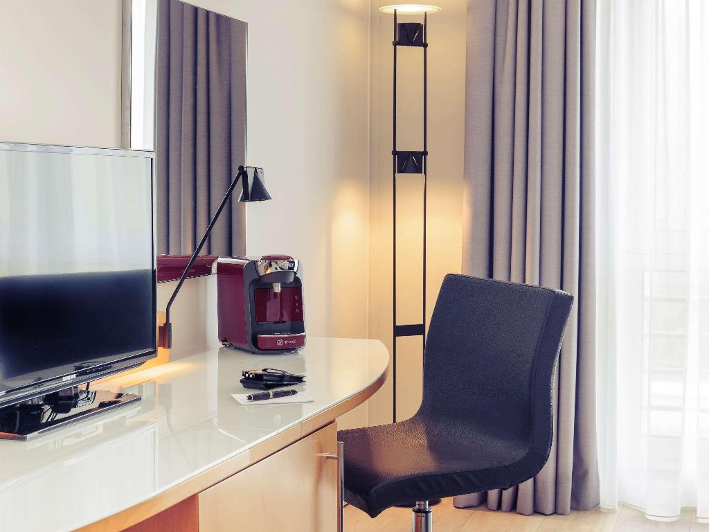 hotel-thumb