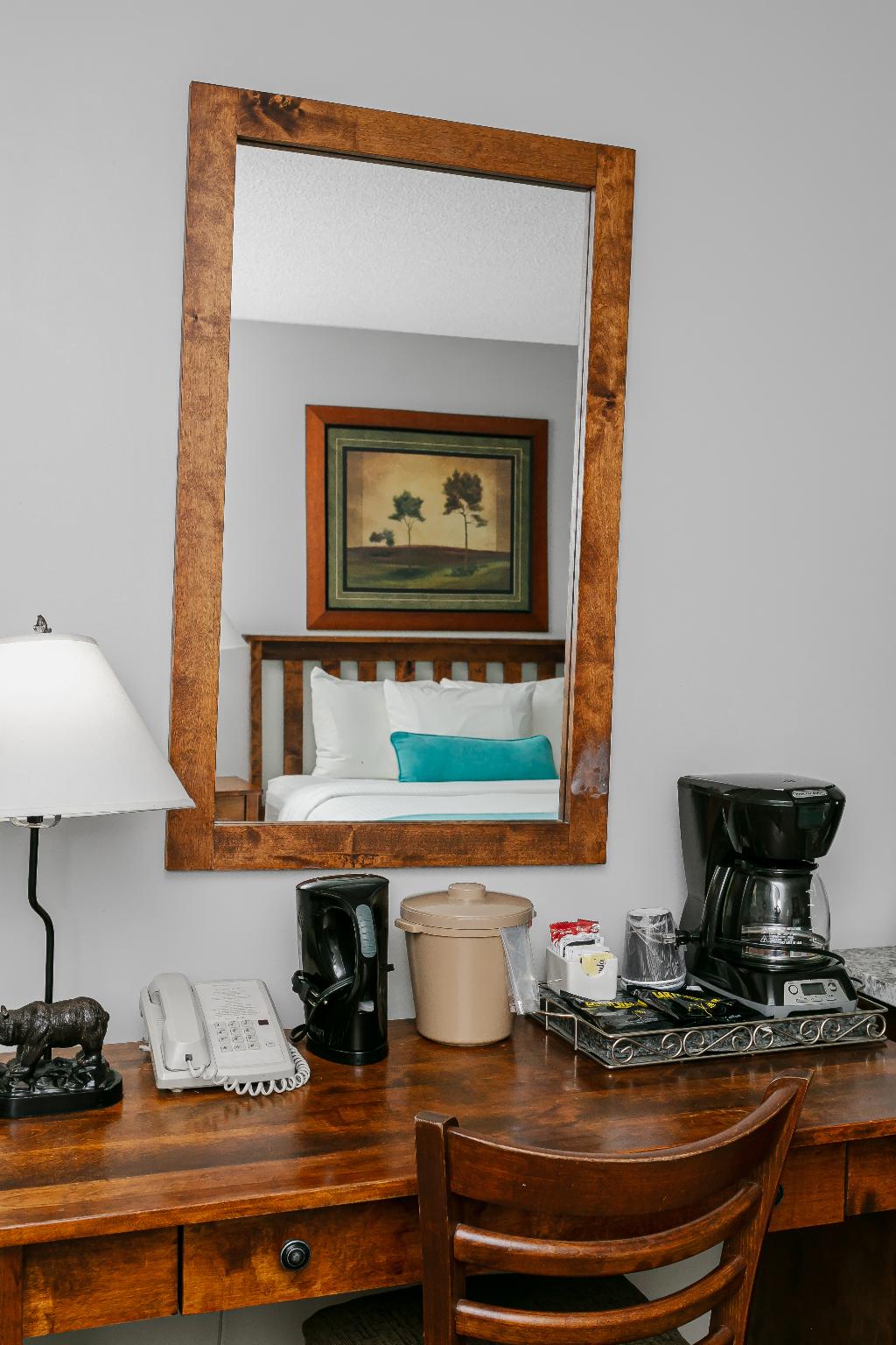 Tonquin Inn Jasper photo 10