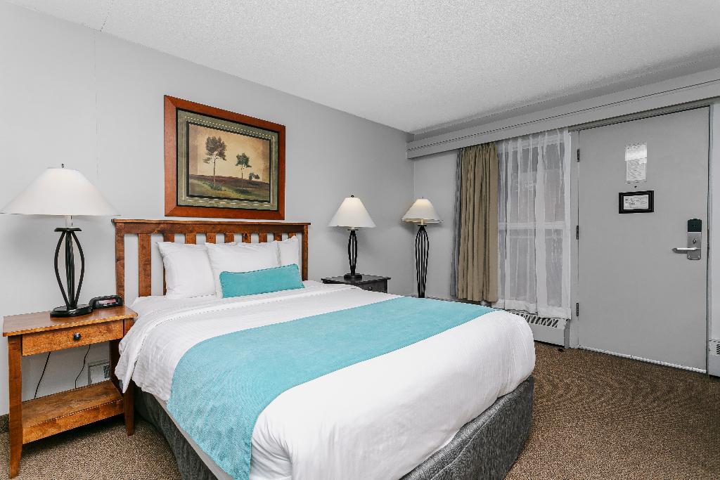 Tonquin Inn Jasper photo 7