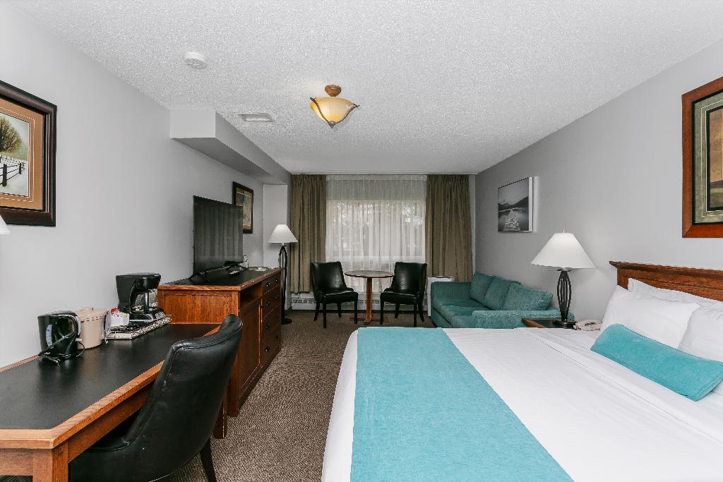 Tonquin Inn Jasper photo 35