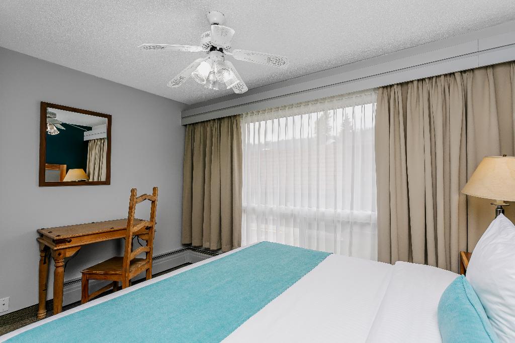 Tonquin Inn Jasper photo 73
