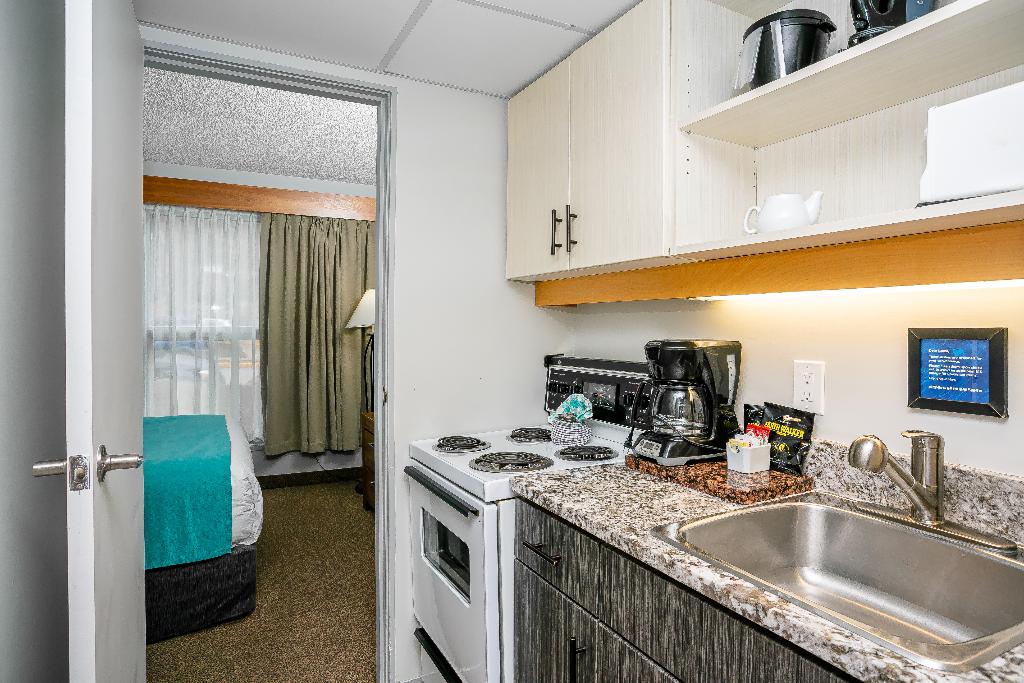 Tonquin Inn Jasper photo 62