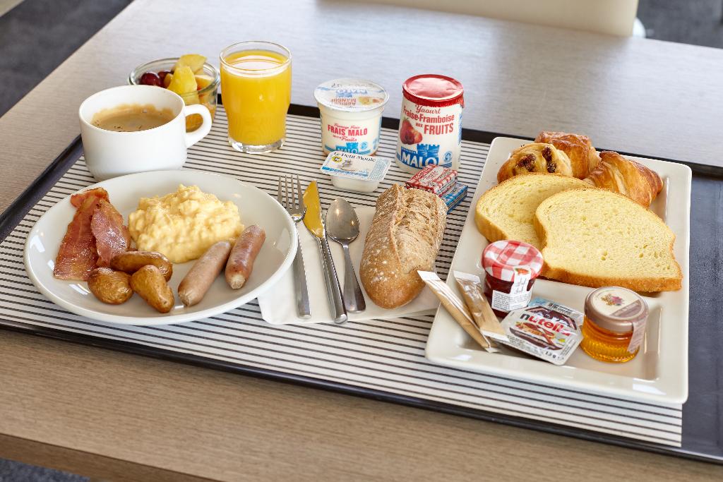 Hotel B&B HOTEL Cergy Port 4 étoiles, Frankreich, Cergy-Pontoise. Großes 2