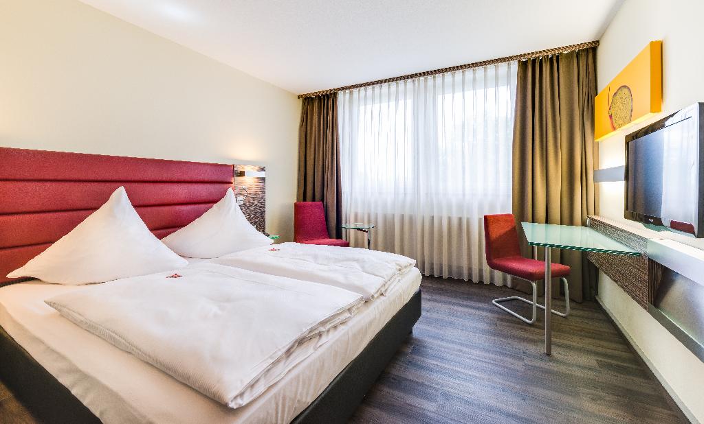 Novina Hotel Wöhrdersee Nürnberg City
