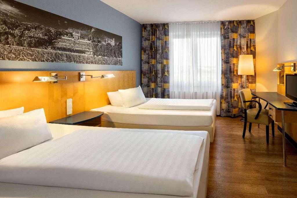 hotel-thumb