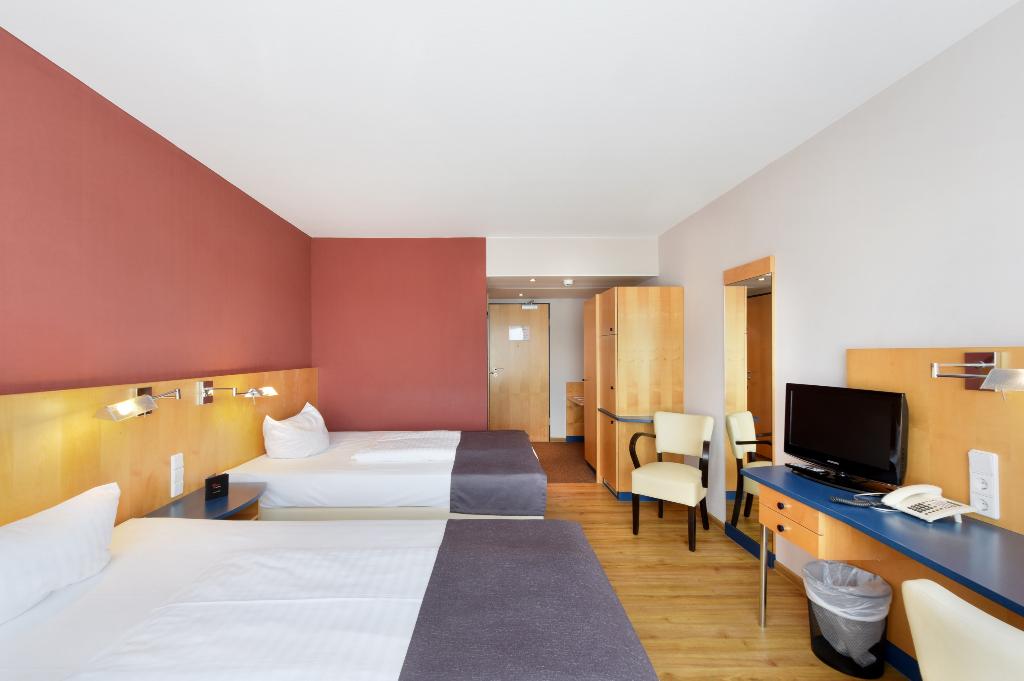hotel-thumb