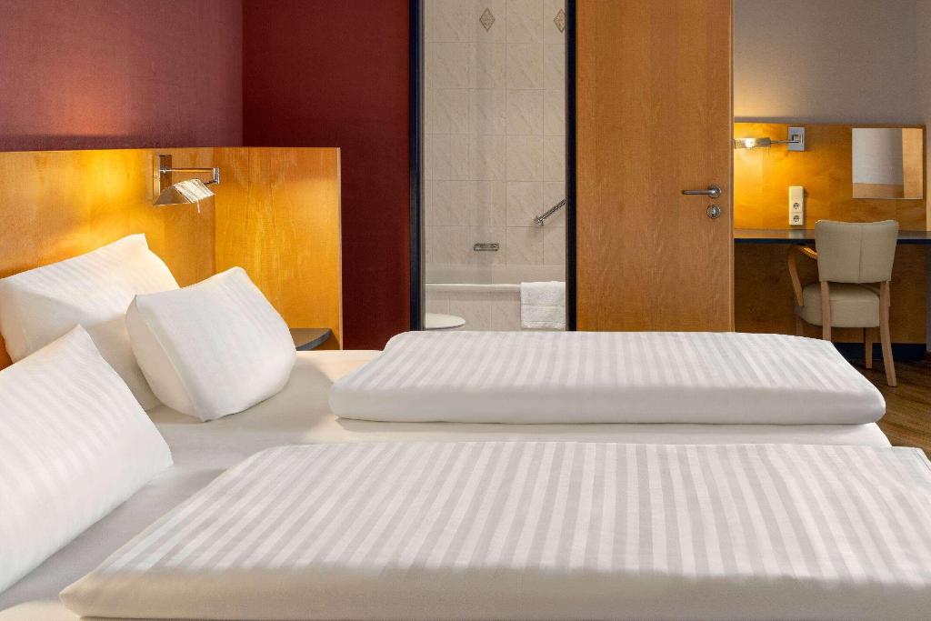 hotel-thumb