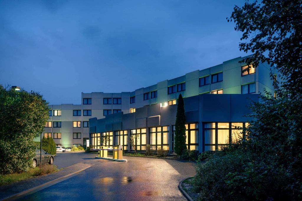 Sunday Hotel Frankfurt Airport Kelsterbach